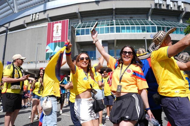 Colombia v Switzerland Round of 16 - FIFA Worl Cup 2026 Colombian soccer fans attend the Vancouver stadium to support their national team, Nationalteam during the FIFA World Cup, WM, Weltmeisterschaft, Fussball round of 16 match between Colombia and Switzerland. on July 7, 2026 in Vancouver, Canada. (Photo by Leonardo Ramirez Eyepix Group) Copyright: xLeonardoxRamirez xEyepixxGroupx LR07072026-06548