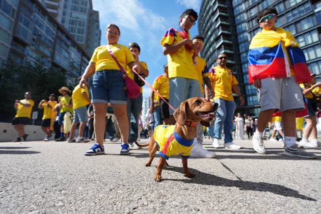 July 7, 2026, Vancouver, Bc, CANADA: Colombia fans march ahead of a World Cup Round of 16 soccer match against Switzerland, in Vancouver, on Tuesday, July 7, 2026. Canada News - July 7, 2026  - ZUMAc35_ 20260707_zaf_c35_118 Copyright: xEthanxCairnsx
