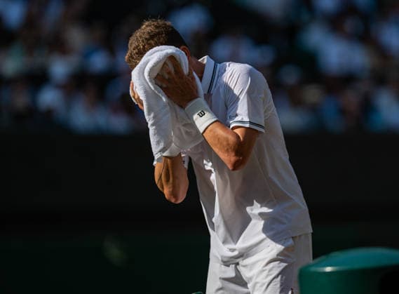 Tennis - Wimbledon Championship 2026 - Day 9 LONDON, ENGLAND - Tuesday, July 7, 2026: JiÅ™i LeheÄka (CZE) during the Gentlemen s Singles Fourth Round match on Day Nine of The Championships Wimbledon 2026 at the All England Lawn Tennis and Croquet Club. (Photo by Kirsten Holst Propaganda) LONDON All England Lawn Tennis and Croq GREATER LONDON ENGLAND  Copyright: xKirstenxHolstx P2026-07-07-Wimbledon_Day_9-83