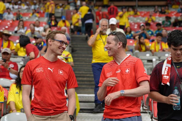 Switzerland fans react before a Round of 16 match at the 2026 FIFA World Cup, WM, Weltmeisterschaft, Fussball between Switzerland and Colombia at BC Place Stadium in Vancouver, Canada, 07 July 2026. FIFA World Cup 2026 - Round of 16 - Switzerland vs Colombia !ACHTUNG: NUR REDAKTIONELLE NUTZUNG!  Copyright: xOmarxAlonsox AMDEP8450 20260707-55020830433_1