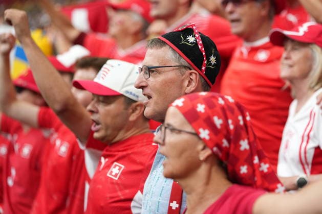 FIFA World Cup, WM, Weltmeisterschaft, Fussball 2026 - Round of 16 - Switzerland vs Colombia Supporters of Switzerland cheer ahead of the FIFA World Cup 2026 Round of 16 match Switzerland against Colombia, in Vancouver, Canada, 07 July 2026. VANCOUVER Canada  Copyright: xBOBxFRIDx