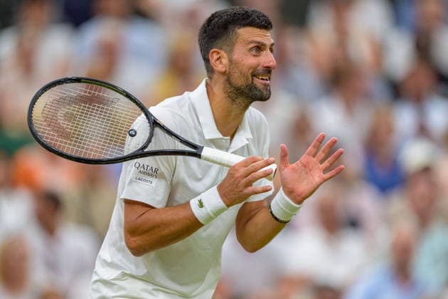 Day Nine: The Championships - Wimbledon 2026 LONDON, ENGLAND JULY 07 - Novak Djokovic of Serbia looks dejected during Gentlemen s Quarter Final against Felix Auger-Aliassime of Canada at The Wimbledon Lawn Tennis Championship at Wimbledon on July 07, 2026 in London, England. (Photo by Keeran Marquis)  Copyright: xKeeranxMarquis Fotoarena SPPx Sportspressphoto_SPR186958