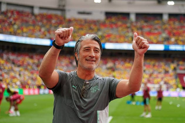 Kanada: Fußball FIFA World Cup, WM, Weltmeisterschaft, Fussball 2026, Achtelfinale - Schweiz vs Kolumbien - BC Place, Vancouver: Murat Yakin (Trainer, Schweiz) *** Canada Soccer, 2026 FIFA World Cup, Round of 16: Switzerland vs. Colombia at BC Place, Vancouver; Murat Yakin, Head Coach, Switzerland Copyright: xJOERANxSTEINSIEKx