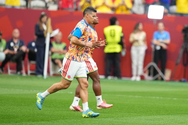 Switzerland v Colombia - FIFA World Cup, WM, Weltmeisterschaft, Fussball 2026 - Round of 16 VANCOUVER, CANADA - JULY 07: James Rodriguez of Colombia warms up prior the 2026 FIFA World Cup Round of 16 match between Switzerland and Colombia at BC Place in Vancouver, British Columbia, Canada, on July 07, 2026. Ercin Erturk Anadolu British Columbia Canada. Editorial use only. Please get in touch for any other usage.  Copyright: x2026xAnadoluxErcinxErturkx