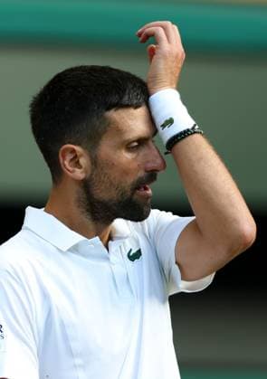 Novak Djokovic in action during his quarter final match vs Felix Auger Aliassime Wimbledon Tennis Championships, Day 9, The All England Lawn Tennis and Croquet Club, London, UK - 07 Jul 2026London The All England Lawn Tennis and United Kingdom  Copyright: xKieranxMcManus Shutterstockx 16978030fv