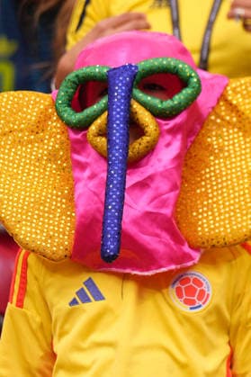 A fan of Colombia cheers in the stands during a FIFA Men’s World Cup 2026 round of 16 football match between Switzerland and Colombia at BC Place Vancouver, in Vancouver on July 07th 2026 (Photo by Alexandra Fechete SPP)  Copyright: xAlexandraxFechete SPPx Sportspressphoto_SPR187045