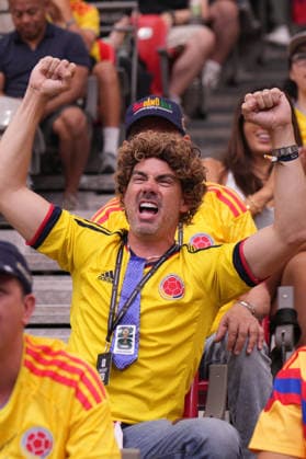 A fan of Colombia cheers in the stands during a FIFA Men’s World Cup 2026 round of 16 football match between Switzerland and Colombia at BC Place Vancouver, in Vancouver on July 07th 2026 (Photo by Alexandra Fechete SPP)  Copyright: xAlexandraxFechete SPPx Sportspressphoto_SPR187046
