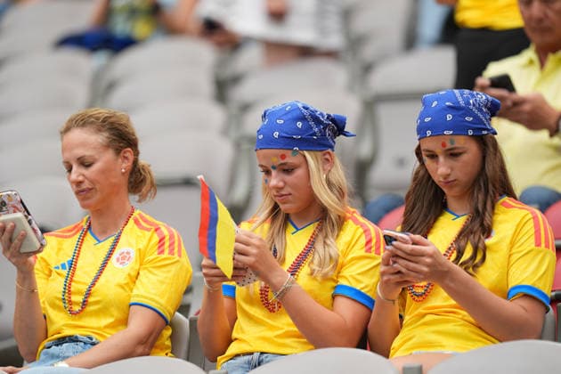 Colombia v Switzerland Round of 16 - FIFA Worl Cup 2026 Colombian female fans supports their national team, Nationalteam during the FIFA World Cup, WM, Weltmeisterschaft, Fussball 2026 Round of 16 match between Colombia and Switzerland at BC Place Stadium. on July 7, 2026, in Vancouver, Canada. (Photo by Leonardo Ramirez Eyepix Group) Copyright: xLeonardoxRamirez xEyepixxGroupx LR07072026-06581