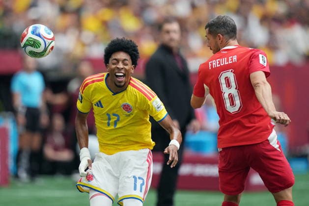 July 7, 2026, Vancouver, Bc, CANADA: Colombia s Johan Mojica (17) reacts after colliding with Switzerland s Remo Freuler (8) during the first half of a World Cup Round of 16 soccer match, in Vancouver, on Tuesday, July 7, 2026. Canada News - July 7, 2026  - ZUMAc35_ 20260707_zaf_c35_179 Copyright: xDarrylxDyckx