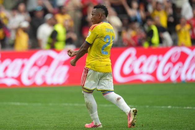 FIFA World Cup, WM, Weltmeisterschaft, Fussball 2026 - Round of 16 - Switzerland vs Colombia Jaminton Campaz of Colombia scores his kick during the penalty shoot-out of the FIFA World Cup 2026 Round of 16 match Switzerland against Colombia, in Vancouver, Canada, 07 July 2026. VANCOUVER Canada  Copyright: xBOBxFRIDx