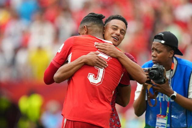 Switzerland v Colombia - FIFA World Cup, WM, Weltmeisterschaft, Fussball 2026 - Round of 16 VANCOUVER, CANADA - JULY 07: Dan Ndoye (rear) and Akanji (front) of Switzerland celebrate after penalty shoot-out following the 2026 FIFA World Cup Round of 16 match between Switzerland and Colombia at BC Place in Vancouver, British Columbia, Canada, on July 07, 2026. Ercin Erturk Anadolu British Columbia Canada. Editorial use only. Please get in touch for any other usage.  Copyright: x2026xAnadoluxErcinxErturkx