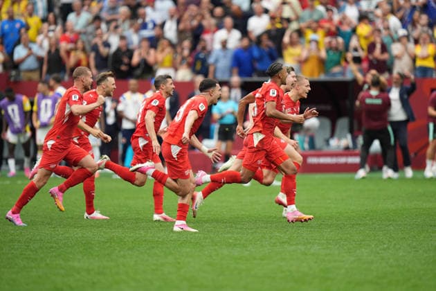 Colombia v Switzerland Round of 16 - FIFA Worl Cup 2026 Switzerland national team, Nationalteam players celebrate after their victory on penalties over Colombia during the FIFA World Cup, WM, Weltmeisterschaft, Fussball 2026 Round of 16 match between Colombia and Switzerland at BC Place Stadium on July 7, 2026, in Vancouver, Canada. (Photo by Leonardo Ramirez Eyepix Group) Copyright: xLeonardoxRamirez xEyepixxGroupx LR07072026-05173