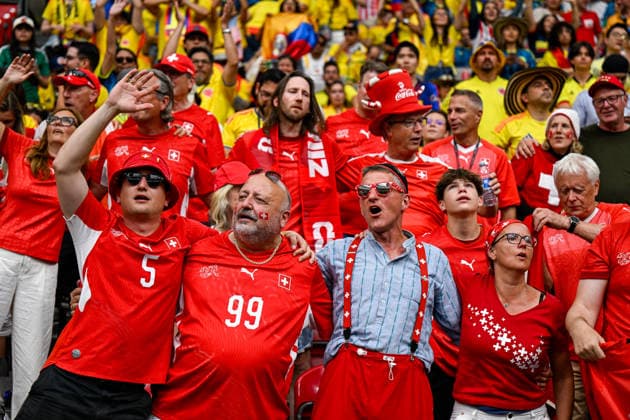 Switzerland v Colombia: Round of 16 - FIFA World Cup, WM, Weltmeisterschaft, Fussball 2026 Switzerland fans and supporters celebrate their team s victory during the FIFA World Cup 2026 round of 16 match between Switzerland and Colombia at BC Place Stadium in Vancouver, British Columbia, Canada, on July 7, 2026. Vancouver British Columbia Canada  Copyright: xIndrawanxKumalax originalFilename:kumala-thefifaw260707_npyYw.jpg