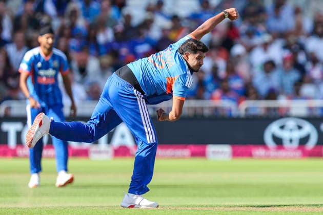England v India - 3rd Vitality IT20 Harshit Rana of India bowls during the third Vitality IT20 match between England and India at Trent Bridge in Nottingham, United Kingdom, on July 7, 2026. Nottingham United Kingdom  Copyright: xMIxNewsx originalFilename:fletcher-englandv260707_npMVH.jpg