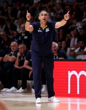 260707 -- BELGRADE, July 7, 2026 -- Head coach of Bosnia and Herzegovina Dario Gjergja gestures during a first round group C match between Serbia and Bosnia and Herzegovina at the FIBA basketball World Cup 2027 European qualifiers in Belgrade, Serbia on July 6, 2026. Photo by Xinhua SPSERBIA-BELGRADE-BASKETBALL-FIBA-WORLD CUP-QUALIFIER-SERBIA-BOSNIA AND HERZEGOVINA PredragxMilosavljevic  (SP)SERBIA-BELGRADE-BASKETBALL-FIBA-WORLD CUP-QUALIFIER-SERBIA-BOSNIA AND HERZEGOVINA IMAGO PredragxMilosavljevic  imago images 0860967411