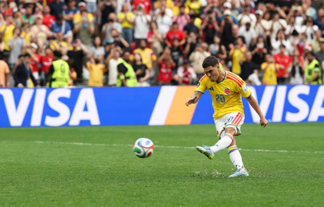 (260708) -- VANCOUVER, July 8, 2026 -- Juan Fernando Quintero of Colombia makes a shot during the penalty shootout of the round of 16 match between Switzerland and Colombia at the 2026 FIFA World Cup, WM, Weltmeisterschaft, Fussball at BC Place Vancouver in Vancouver, Canada, on July 7, 2026. (Photo by Xinhua) (SP)CANADA-VANCOUVER-FOOTBALL-FIFA WORLD CUP-ROUND OF 16-SUI VS COL ZouxZheng 