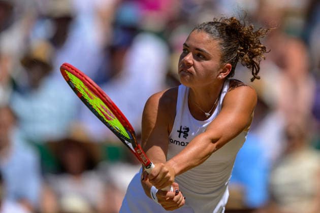 Day Ten: The Championships - Wimbledon 2026 LONDON, ENGLAND JULY 08 - Jasmine Paolini of Italy during Ladies Quarter Finals against Marta Kostyuk of Ukraine at The Wimbledon Lawn Tennis Championship at Wimbledon on July 08, 2026 in London, England. (Photo by Keeran Marquis)  Copyright: xKeeranxMarquis Fotoarena SPPx Sportspressphoto_SPR187598