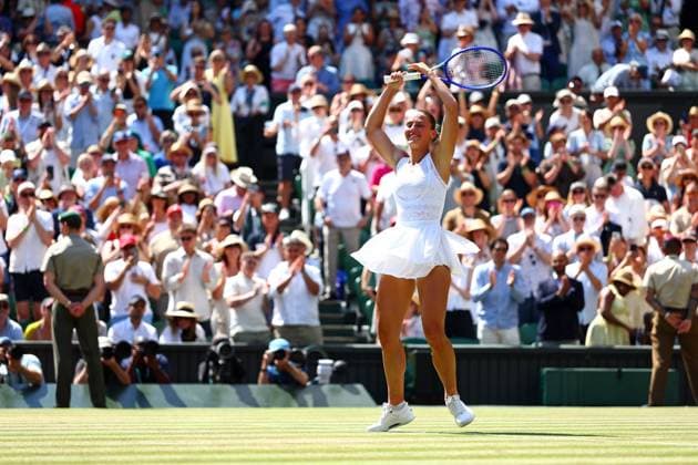 Marta Kostyuk celebrates winning her quarter final match Wimbledon Tennis Championships, Day 10, The All England Lawn Tennis and Croquet Club, London, UK - 08 Jul 2026London The All England Lawn Tennis and United Kingdom  Copyright: xJamesxMarsh Shutterstockx 16978036dd