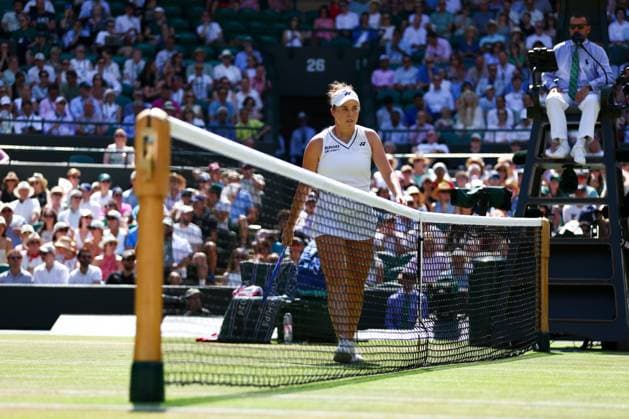 Linda Noskova celebrates victory in her quarter-final match Wimbledon Tennis Championships, Day 10, The All England Lawn Tennis and Croquet Club, London, UK - 08 Jul 2026London The All England Lawn Tennis and United Kingdom  Copyright: xKieranxMcManus Shutterstockx 16978034bj