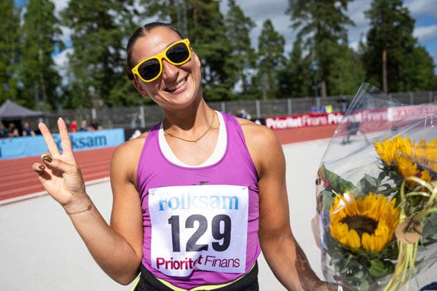 260708 Jade Maraval France jublar efter damernas spjut under friidrottstävlingen Folksam Grand Prix den 8 juli 2026 i Karlstad. *** July 8, 2026: Jade Maraval of France celebrates after the women’s javelin event at the Folksam Grand Prix track and field meet on July 8, 2026, in Karlstad  Copyright: FREDRIKxKARLSSON BB260708FK002