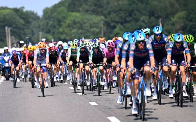 Tour de France 2026 Stage 5 PAU, FRANCE - JULY 08 : illustration picture peloton during stage 5 of the 113rd edition of Tour de France an UCI World Tour 2.UWT cycling road race stage for Men Elite of 158 km with start in Lannemezan and finish in Pau on July 8, 2026 in Pau, France, 08 07 2026 ( Motordriver Kurt Vandenborre - Pau France  Copyright: xTomasxSiskx