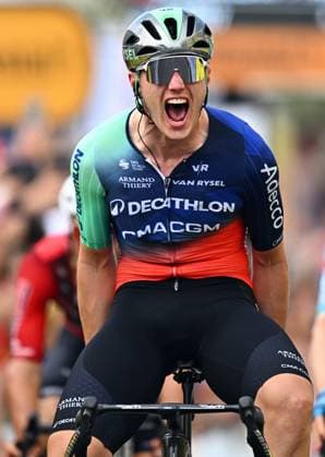 Dutch Olav Kooij of Decathlon CMA CGM Team celebrates as he crosses the finish line to win stage 5 of the 2026 Tour de France cycling race, a stage of 158km from Lannemezan to Pau, on Wednesday 08 July 2026. The 113th edition of the Tour de France starts on Saturday 4 July in Barcelona, Spain, and will finish in Paris, France on the 26th of July. JASPERxJACOBS  x180728371x