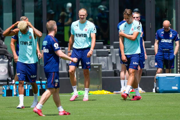 World Cup 2026 Fort Lauderdale, Florida , USA 20260708. Erling Braut Haaland during training with the Norwegian men s national football team at Inter Miami CF Stadium. Photo: Fredrik Varfjell NTB Fort Lauderdale, Florida United States EDITORIAL USE ONLY. RESTRICTED USE FOR BETTING COMPANIES Ref:_SPONs13Bw_TMUQ.jpg *** 2026 World Cup, Fort Lauderdale, Florida, USA 20260708 Erling Braut Haaland during training with the Norwegian men’s national soccer team at Inter Miami CF Stadium Photo Fredrik Varfjell NTB Fort Lauderdale, Florida, United States EDITORIAL USE ONLY RESTRICTED USE FOR BETTING COMPANIES  Copyright: xFredrikxVarfjellx xNTBx