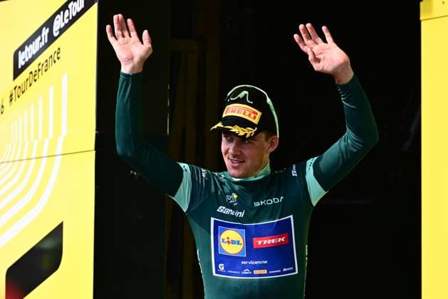 Tour de France 2026 Stage 5 PAU, FRANCE - JULY 08 : Pedersen Mads (DEN) of Lidl - Trek pictured with the green jersey during the podium ceremony of stage 5 of the 113rd edition of Tour de France an UCI World Tour 2.UWT cycling road race stage for Men Elite of 158 km with start in Lannemezan and finish in Pau on July 8, 2026 in Pau, France, 08 07 2026 Pau France  Copyright: xPeterxDexVoechtx