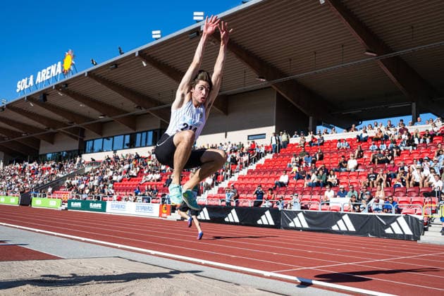 260708 Niklas Wall Hammarby IF deltar i herrarnas längdhopp under friidrottstävlingen Folksam Grand Prix den 8 juli 2026 i Karlstad. *** July 8, 2026: Niklas Wall of Hammarby IF will compete in the men s long jump at the Folksam Grand Prix track and field meet on July 8, 2026, in Karlstad  Copyright: FREDRIKxKARLSSON BB260708FK043