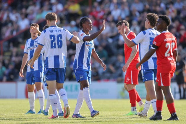 08.07.2026, xtgx, Fussball Testspiel, SV Lichtenberg 47 - Hertha BSC Berlin emspor, v.l. Jelani Ndi (Hertha, 28) Jubel, Torjubel, jubelt ueber das Tor, celebrate the goal, celebration (DFL DFB REGULATIONS PROHIBIT ANY USE OF PHOTOGRAPHS as IMAGE SEQUENCES and or QUASI-VIDEO) Berlin *** July 8, 2026, xtgx, soccer friendly, SV Lichtenberg 47 vs. Hertha BSC Berlin, from left: Jelani Ndi (Hertha), 28, cheering, Goal celebration, celebrating the goal, DFL and DFB regulations prohibit any use of photographs as image sequences and or quasi-video Berlin