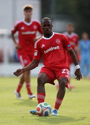 Zoma , Freundschaftsspiel TSV Kornburg-1.FCN Nürnberg , , Fußball , 2.Bundesliga in Kornburg , Nürnberg , Bayern , Deutschland . Juli 08 , 2026 . Photo by: Davide Elias IPA Photo Pressefoto DENL Copyright: xDavidexEliasx