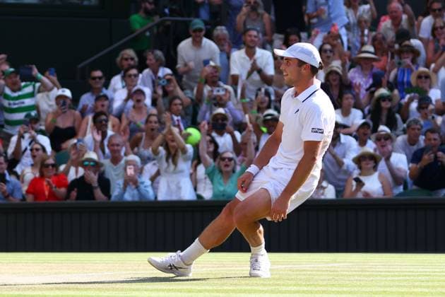 Arthur Fery celebrates winning his Quarter-Final match Wimbledon Tennis Championships, Day 10, The All England Lawn Tennis and Croquet Club, London, UK - 08 Jul 2026London The All England Lawn Tennis and United Kingdom  Copyright: xKieranxMcManus Shutterstockx 16978034es