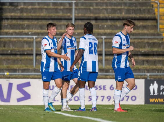 Fußball, Herren, Testspiel, Saison 2026 2027, SV Lichtenberg 47 - Hertha BSC, v. l. Gustav Christensen (Hertha BSC), Julian Eitschberger (Hertha BSC), Jelani Agendia Ndi (Hertha BSC), Niklas Hildebrandt (Hertha BSC), Jubel nach Tor zum 0:1, 08.07. 2026, *** Soccer, Men s, Friendly Match, 2026–2027 Season, SV Lichtenberg 47 vs. Hertha BSC, from left: Gustav Christensen (Hertha BSC), Julian Eitschberger (Hertha BSC), Jelani Agendia Ndi (Hertha BSC), Niklas Hildebrandt (Hertha BSC), celebration after the 0–1 goal, July 8, 2026, Copyright: xSebastianxRäppold MatthiasxKochx