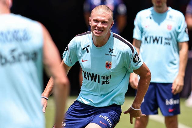 FT LAUDERDALE, FL - JULY 08: Erling Haaland 9 of Norway attends a training session in preparation for a FIFA World Cup, WM, Weltmeisterschaft, Fussball 26 Quarter-Final game between Norway and England on July 8, 2026 at at the Inter Miami CF Stadium, Fort Lauderdale, Florida.(Photo by Chris Arjoon) SOCCER: JUL 08 FIFA World Cup 26 - Norway Training EDITORIAL USE ONLY Icon26070800000025