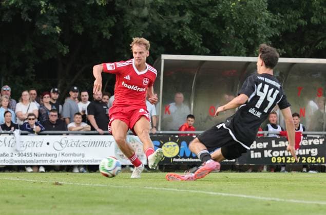 08.07.2026 - Fussball - Saison 2026 2027 - Testspiel Freundschaftsspiel Vorbereitungsspiel: TSV Kornburg - 1. FC Nürnberg Nuernberg FCN ( Club ) - Sportfoto Zink DaMa - xdaxmax - Tor Treffer Torschuß zum 0:7 - Torschütze Tim Janisch (32, 1. FC Nürnberg FCN ) *** July 8, 2026 Soccer Season 2026–2027 Exhibition Match Friendly Match Preseason Match TSV Kornburg 1 FC Nuremberg Nuremberg FCN Club Sports Photo Zink DaMa xdaxmax Goal Shot on Goal for 0–7 Goal Scorer Tim Janisch 32, 1 FC Nürnberg FCN