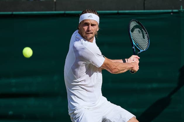 July 8, 2026, London, London, Great Britain: Alexander Zverev of Germany returns with backhand during The Championships Wimbledon , 8.7.2026 in London (All England Lawn Tennis and Croquet Club), Great Britain Tennis 2026: Grand Slam: The Championships Wimbledon: 10th Day: Quarterfinal: ZVEREV 6:4 6:4 6:2 FRITZ  - ZUMAs343 20260708_zsp_s343_099 Copyright: xMathiasxSchulzx
