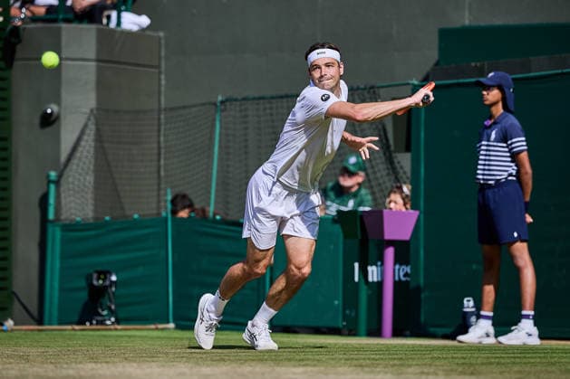 July 8, 2026, London, London, Great Britain: Taylor Fritz of United States returns with backhand during The Championships Wimbledon , 8.7.2026 in London (All England Lawn Tennis and Croquet Club), Great Britain Tennis 2026: Grand Slam: The Championships Wimbledon: 10th Day: Quarterfinal: ZVEREV 6:4 6:4 6:2 FRITZ  - ZUMAs343 20260708_zsp_s343_100 Copyright: xMathiasxSchulzx
