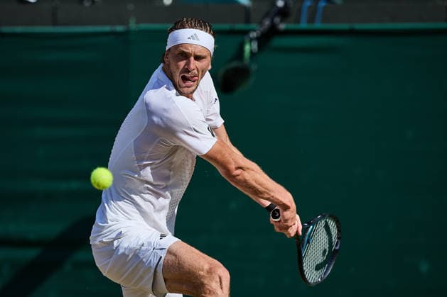 July 8, 2026, London, London, Great Britain: Alexander Zverev of Germany returns with backhand during The Championships Wimbledon , 8.7.2026 in London (All England Lawn Tennis and Croquet Club), Great Britain Tennis 2026: Grand Slam: The Championships Wimbledon: 10th Day: Quarterfinal: ZVEREV 6:4 6:4 6:2 FRITZ  - ZUMAs343 20260708_zsp_s343_104 Copyright: xMathiasxSchulzx