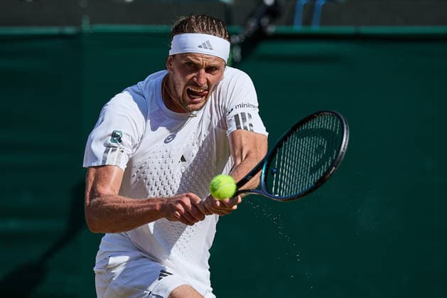 July 8, 2026, London, London, Great Britain: Alexander Zverev of Germany returns with backhand during The Championships Wimbledon , 8.7.2026 in London (All England Lawn Tennis and Croquet Club), Great Britain Tennis 2026: Grand Slam: The Championships Wimbledon: 10th Day: Quarterfinal: ZVEREV 6:4 6:4 6:2 FRITZ  - ZUMAs343 20260708_zsp_s343_107 Copyright: xMathiasxSchulzx