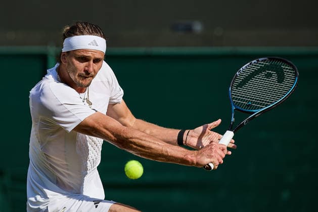 July 8, 2026, London, London, Great Britain: Alexander Zverev of Germany returns with backhand during The Championships Wimbledon , 8.7.2026 in London (All England Lawn Tennis and Croquet Club), Great Britain Tennis 2026: Grand Slam: The Championships Wimbledon: 10th Day: Quarterfinal: ZVEREV 6:4 6:4 6:2 FRITZ  - ZUMAs343 20260708_zsp_s343_135 Copyright: xMathiasxSchulzx