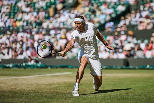 July 8, 2026, London, London, Great Britain: Alexander Zverev of Germany returns with backhand during The Championships Wimbledon , 8.7.2026 in London (All England Lawn Tennis and Croquet Club), Great Britain Tennis 2026: Grand Slam: The Championships Wimbledon: 10th Day: Quarterfinal: ZVEREV 6:4 6:4 6:2 FRITZ  - ZUMAs343 20260708_zsp_s343_139 Copyright: xMathiasxSchulzx