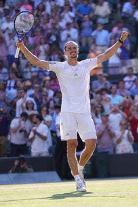 Alexander Zverev, GER, during quarterfinals of 2026 All England Lawn Tennis Championships at Wimbledon, mens singles, London, 08 07 2026; - *** Alexander Zverev, GER, during the quarterfinals of the 2026 All England Lawn Tennis Championships at Wimbledon, men s singles, London, July 8, 2026 