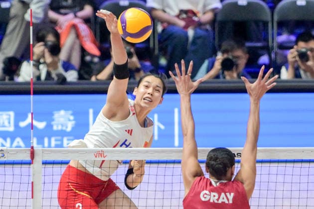 HONG KONG, CHINA - JULY 08: Zhuang Yushan of Team China spikes the ball during the match between China and Canada on July 8, 2026 in Hong Kong, China. China lost 2-3 to Canada in the opening day of the FIVB Women s Volleyball Nations League Hong Kong Station.  Copyright: xChinaxNewsxServicex 111653154699