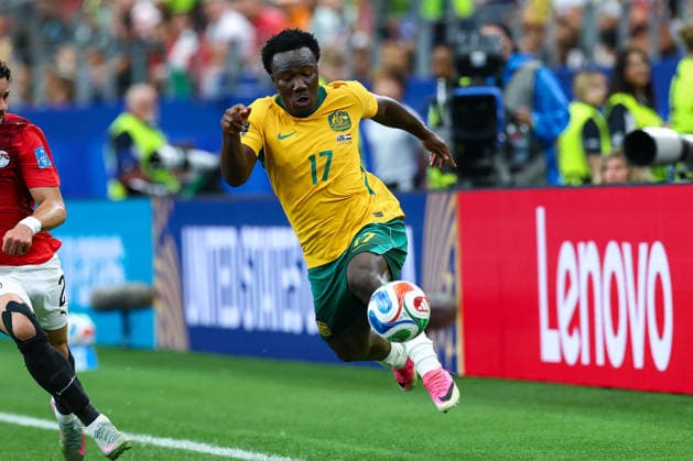 Football: FC Bayern Munich stands to gain financially from the sale of Nestory Irankunda; archive images