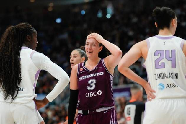 July 8, 2026, Toronto, On, CAN: Toronto Tempo guard Marina Mabrey (3) reacts during her team s loss to the Golden State Valkyries in WNBA, Basketball Damen, USA basketball action in Toronto on Wednesday, July 8, 2026. Canada News - July 8, 2026  - ZUMAc35_ 20260708_zaf_c35_065 Copyright: xChrisxYoungx