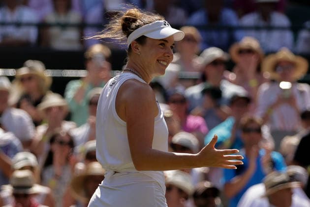 (260709) -- LONDON, July 9, 2026 -- Linda Noskov of the Czech Republic celebrates after winning the women s singles quarterfinal match against Elise Mertens of Belgium at the Wimbledon Tennis Championships in London, Britain, on July 8, 2026. (Photo by Xinhua) (SP)BRITAIN-LONDON-TENNIS-WIMBLEDON-WOMEN S SINGLES DinendraxHaria 