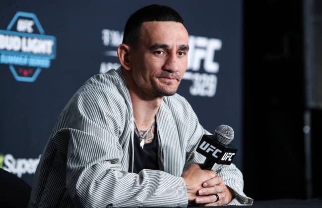 UFC 329 press conference, PK, Pressekonferenz T-Mobile Arena, Las Vegas, Nevada, United States 8 7 2026 Max Holloway Max Holloway 8 7 2026  Copyright: xTomxHoganx-xHoganphotos.comx916x947x8354xtomhoganphotos@gmail.comx McgregorHollowayMediaDay_Hoganphotos16016