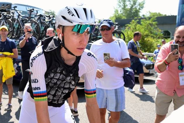 Slovenian Tadej Pogacar of UAE Team Emirates XRG pictured at the start of stage 6 of the 2026 Tour de France cycling race, a stage of 186 km from Pau to Gavarnie-Gedre, on Thursday 09 July 2026. The 113th edition of the Tour de France starts on Saturday 4 July in Barcelona, Spain, and will finish in Paris, France on the 26th of July. DAVIDxPINTENS  x180772222x