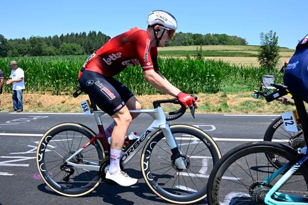 Tour de France 2026 Stage 6 GAVARNIE-CEDRE, FRANCE - JULY 09 : Zimmermann Georg (GER) of Lotto - Intermarche during stage 6 of the 113rd edition of Tour de France an UCI World Tour 2.UWT cycling road race stage for Men Elite of 186 km with start in Pau and finish in Gavarnie-Cedre on July 9, 2026 in Gavarnie-Cedre, France, 09 07 2026 ( Motordriver Kurt Vandenborre - Gavarnie-Cedre France  Copyright: xTomasxSiskx