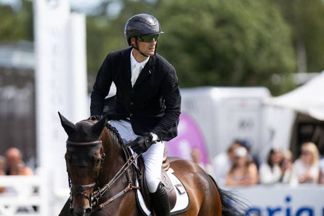 260709 Carl-Walter Fox of Sweden with horse Eka First Navy Jack competes in Falsterbo Grand Prix qualification during Falsterbo Horse Show on July 9, 2026 in Falsterbo. Photo: Avdo Bilkanovic BILDBYRAN COP 115 AB0378 ridsport equestrian falsterbo horse show ridsportlaget bbeng hoppning *** July 9, 2026: Carl Walter Fox of Sweden, riding Eka First Navy Jack, competes in the Falsterbo Grand Prix qualifier during the Falsterbo Horse Show on July 9, 2026 in Falsterbo. Photo by Avdo Bilkanovic, BILDBYRAN COP 115 AB0378. equestrian sports, Falsterbo Horse Show, Ridsportlaget BBENG, show jumping  Copyright: AVDOxBILKANOVIC BB260709AB032